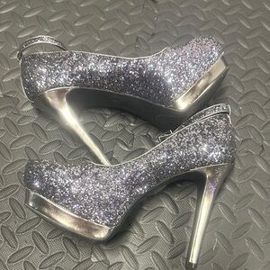 Sparkling Silver Glitter Heels- never worn!